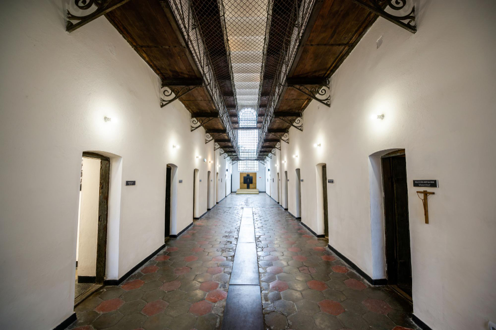 Image of prison