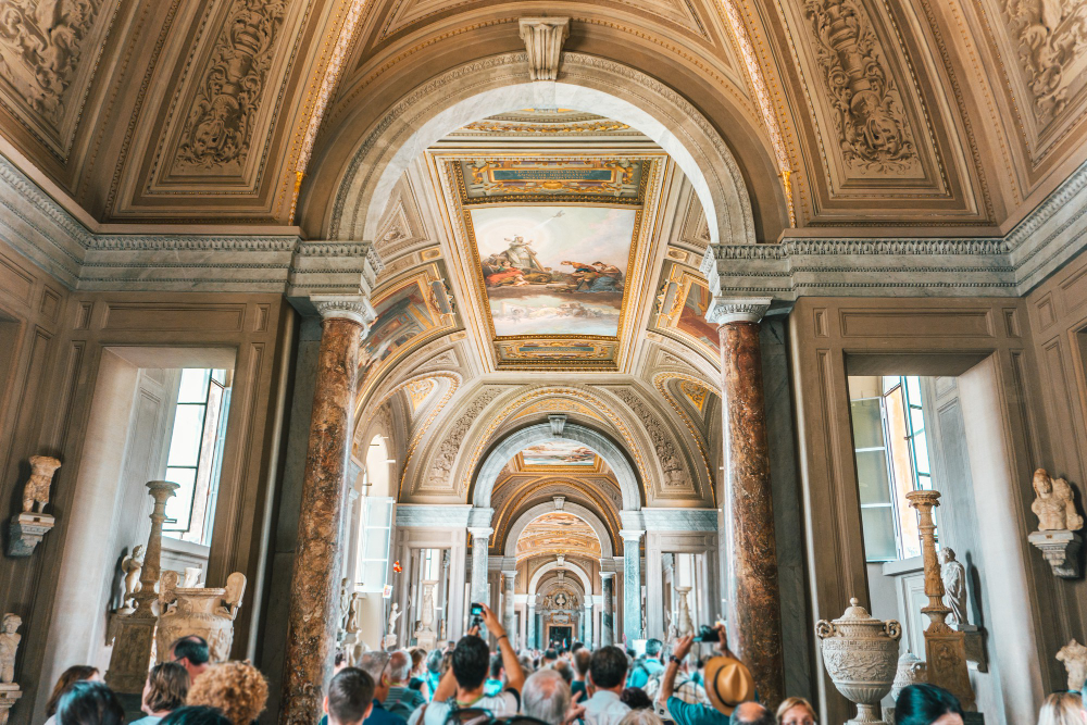 Image of vatican museum ceiling